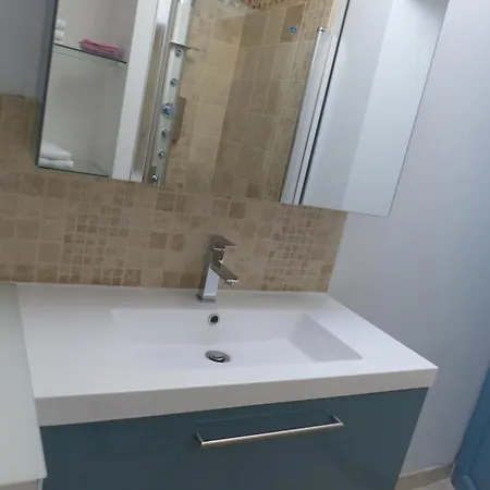 Bord De Apartamento